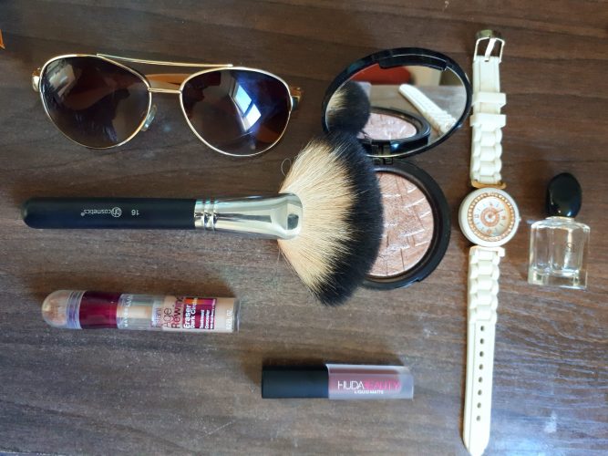 Anastasia Beverly Hills – Illuminator Riviera Review